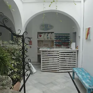 Wake Up In & Restaurant Lounge Auberge de jeunesse